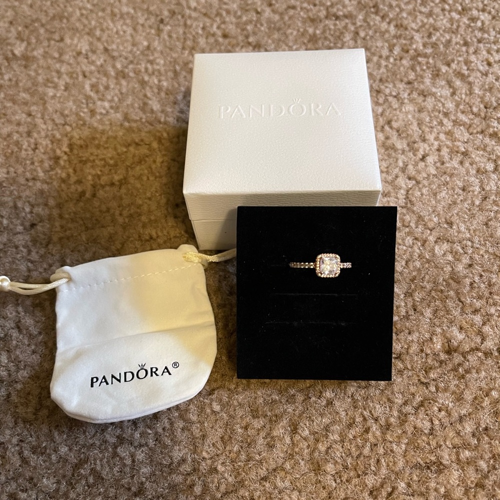 New Pandora Square Sparkle Halo Ring. Size 6